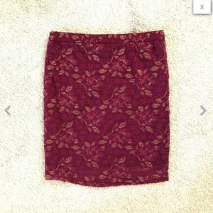Burgundy Metallic Gold Floral Lace Mini Skirt S